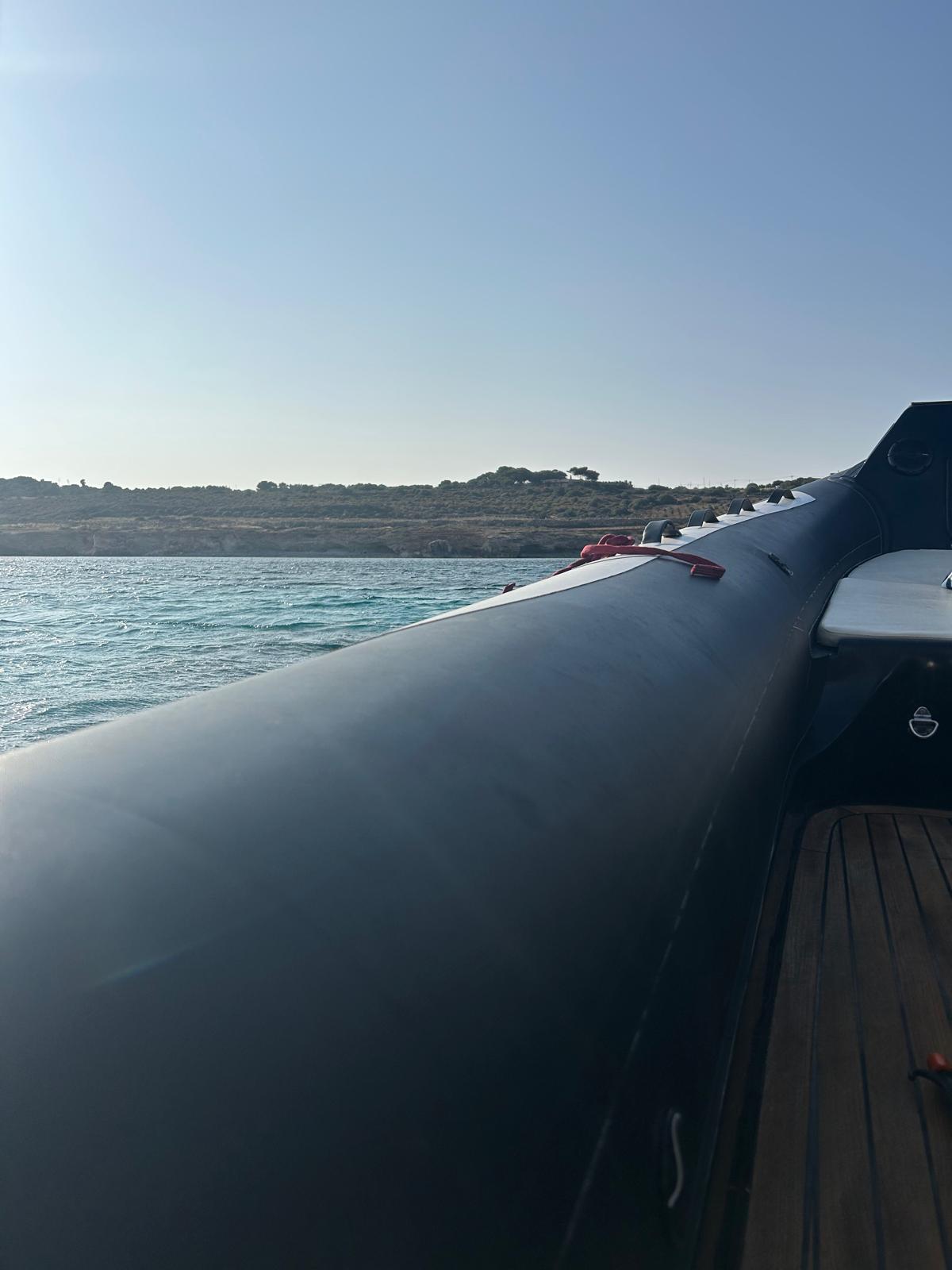 Dettaglio luxury experience in gommone